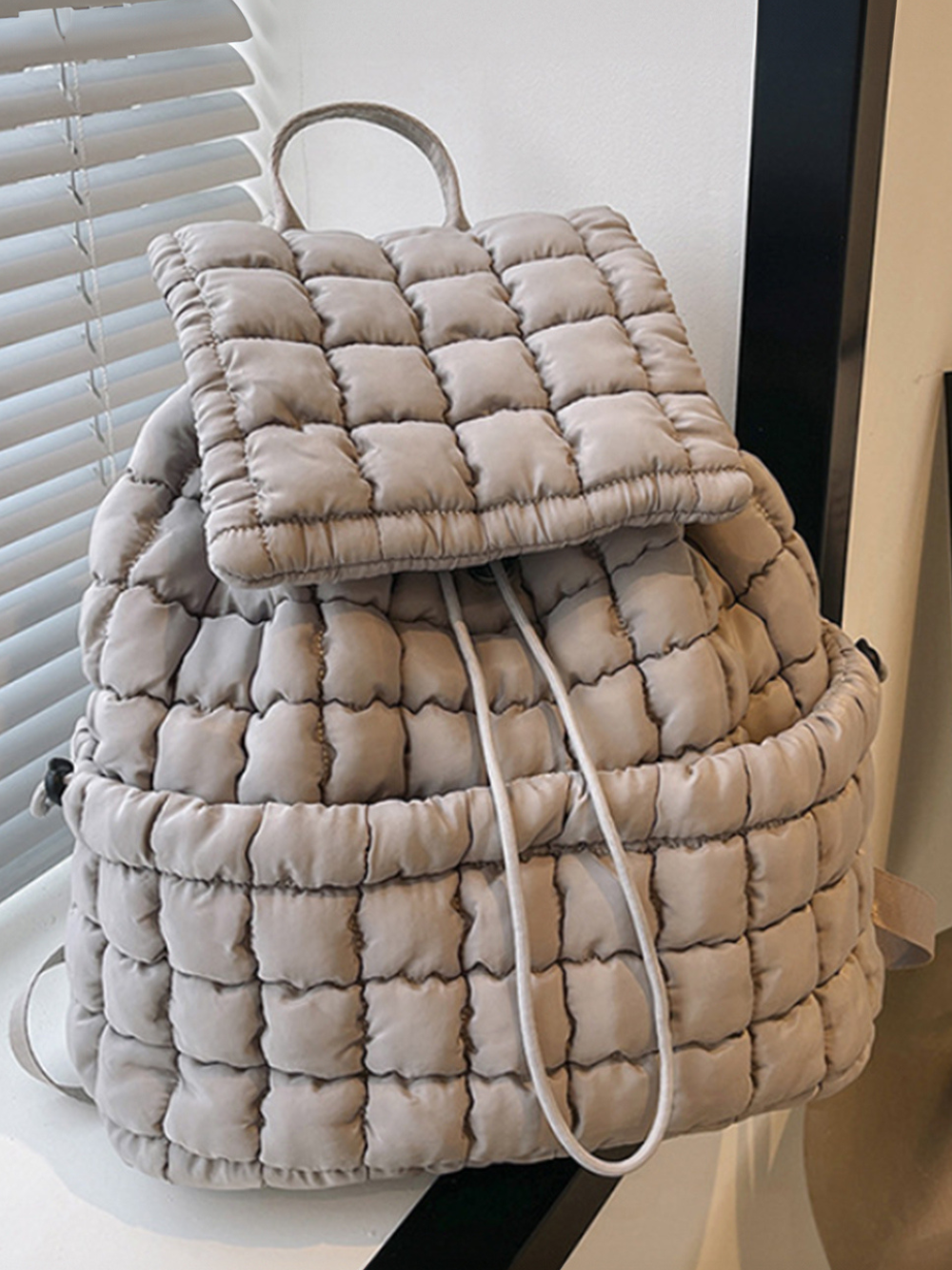 Solvivra Street Quilt Backpack
