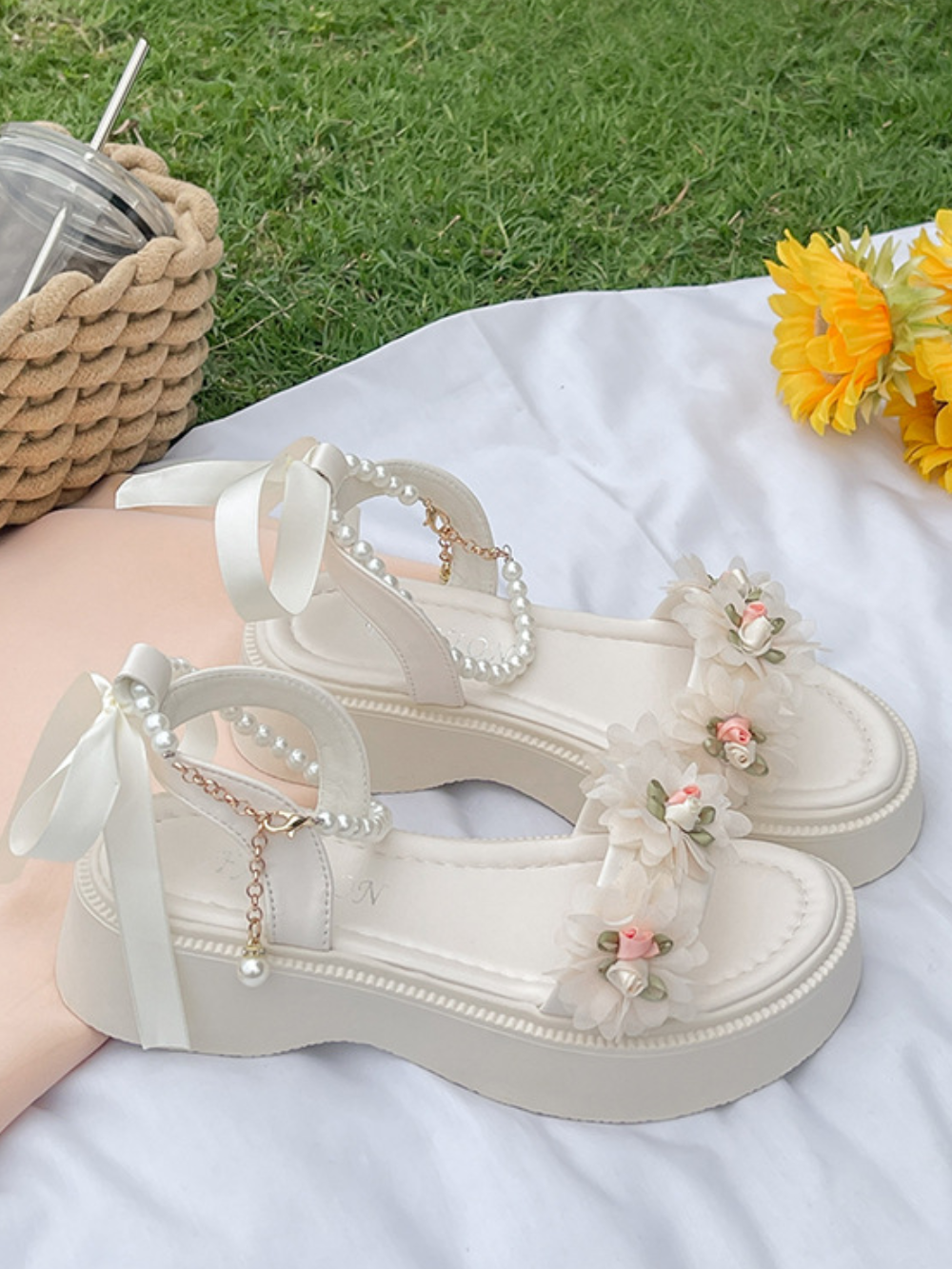 Solvivra Belle Pearl Heels