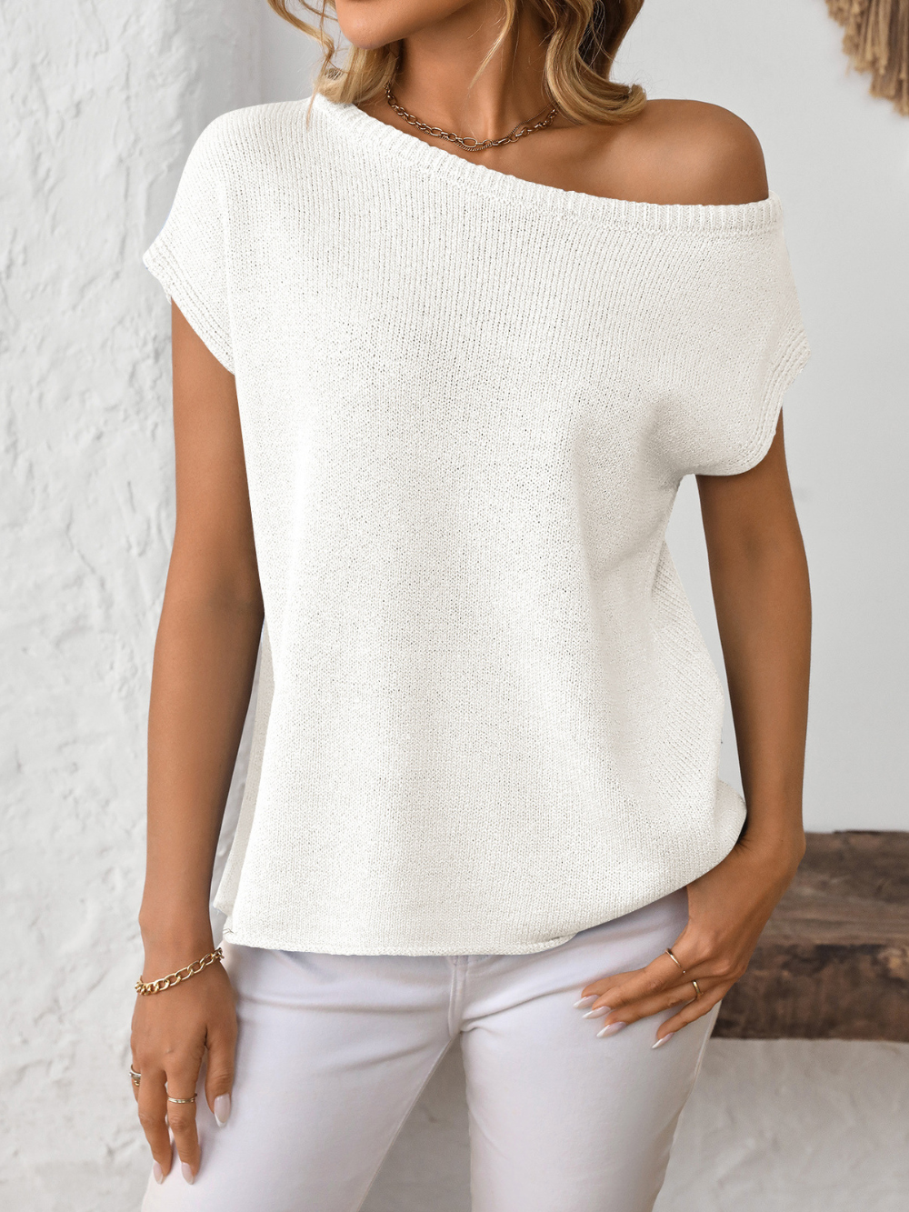 Solvivra Sundaze One Side Off-Shoulder Knit Top
