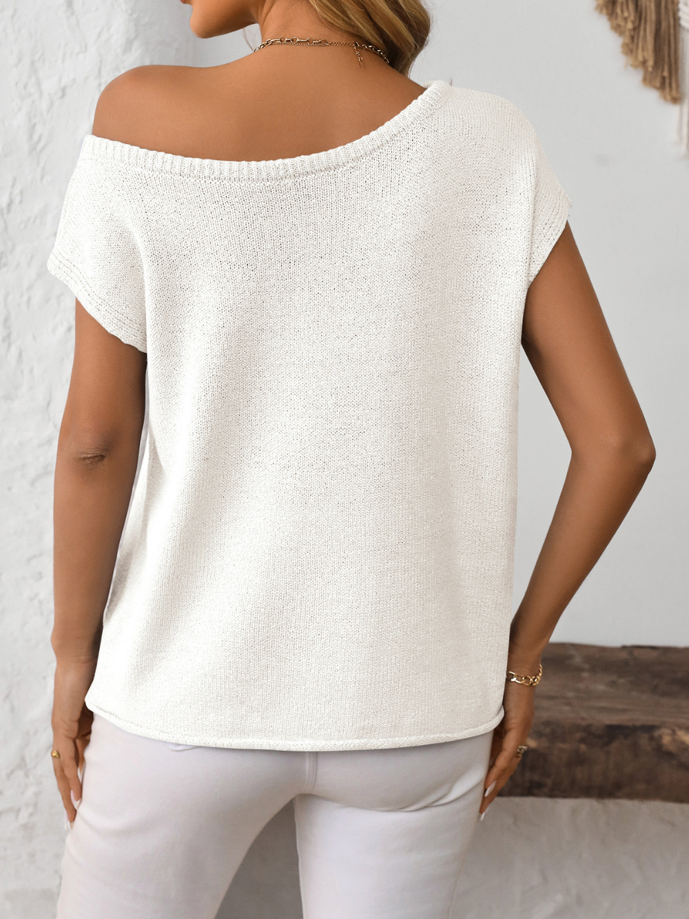 Solvivra Sundaze One Side Off-Shoulder Knit Top