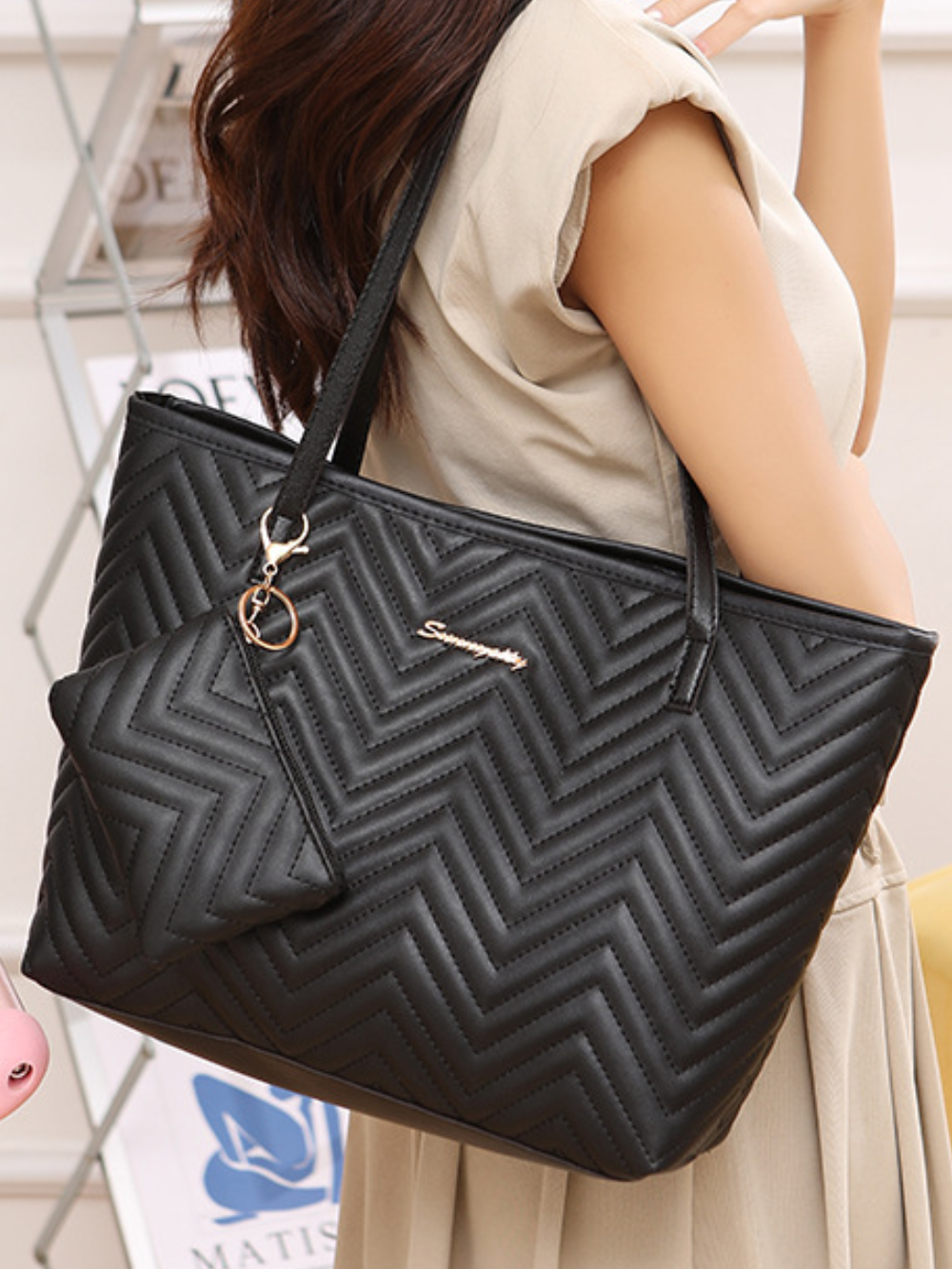 Solvivra Diamond Stitch Tote