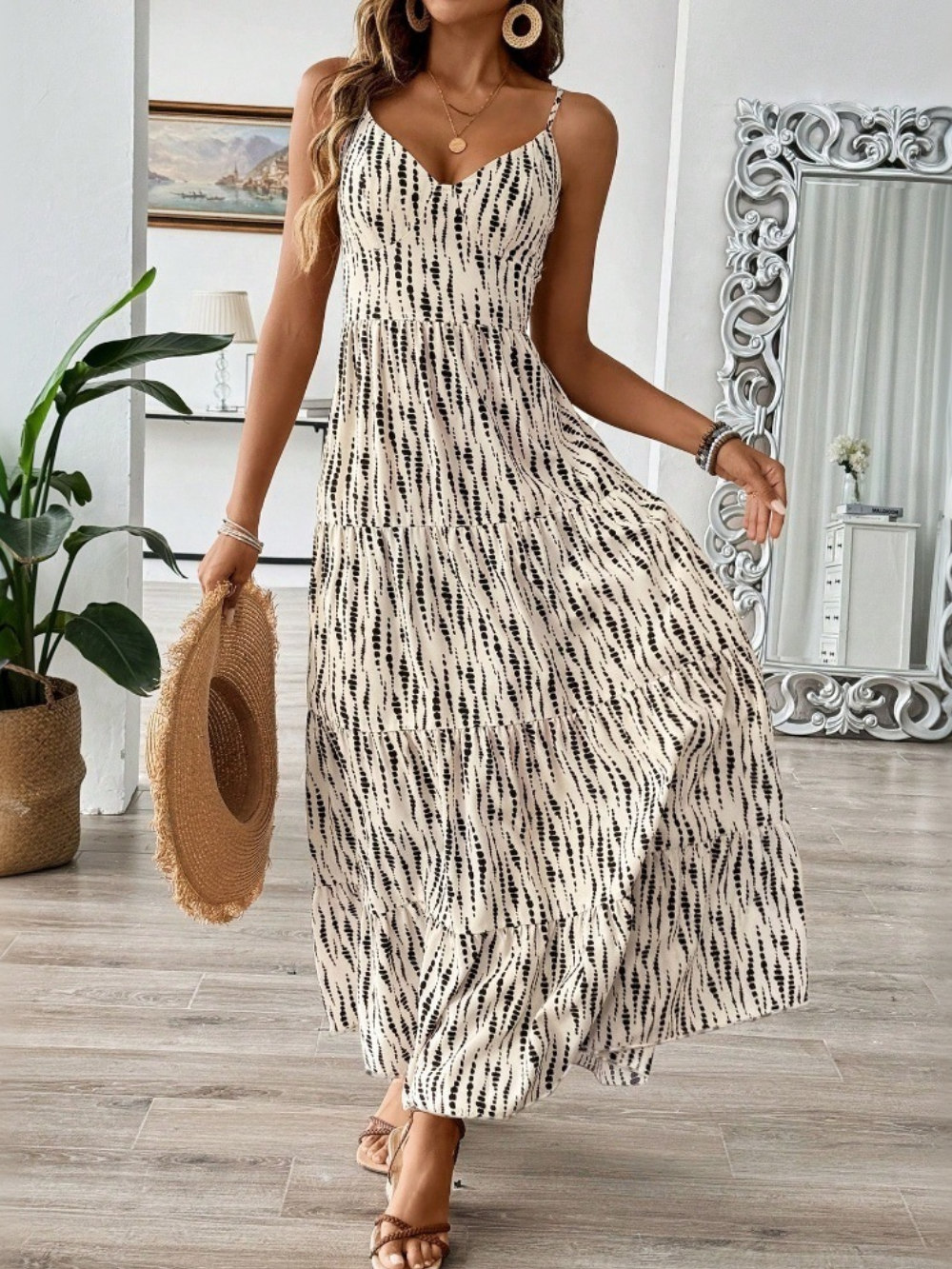 Solvivra Bare-Back Summer Dress