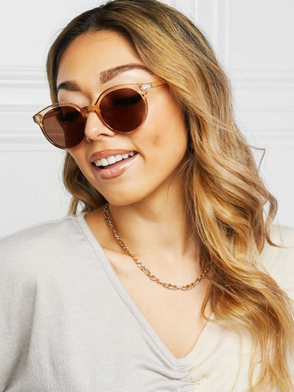 Solvivra Retro Gaze Round Frame Sunglasses