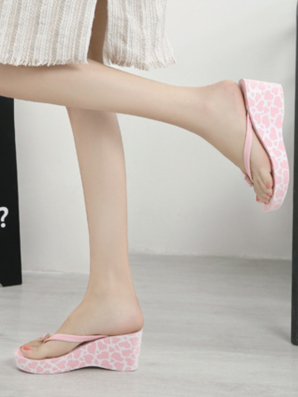 Solvivra Heart Lift Beach Wedges