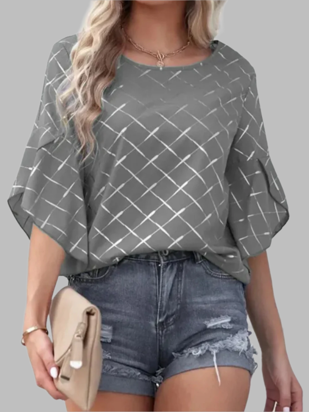 Solvivra Loose & Luxe Ruffle Tee