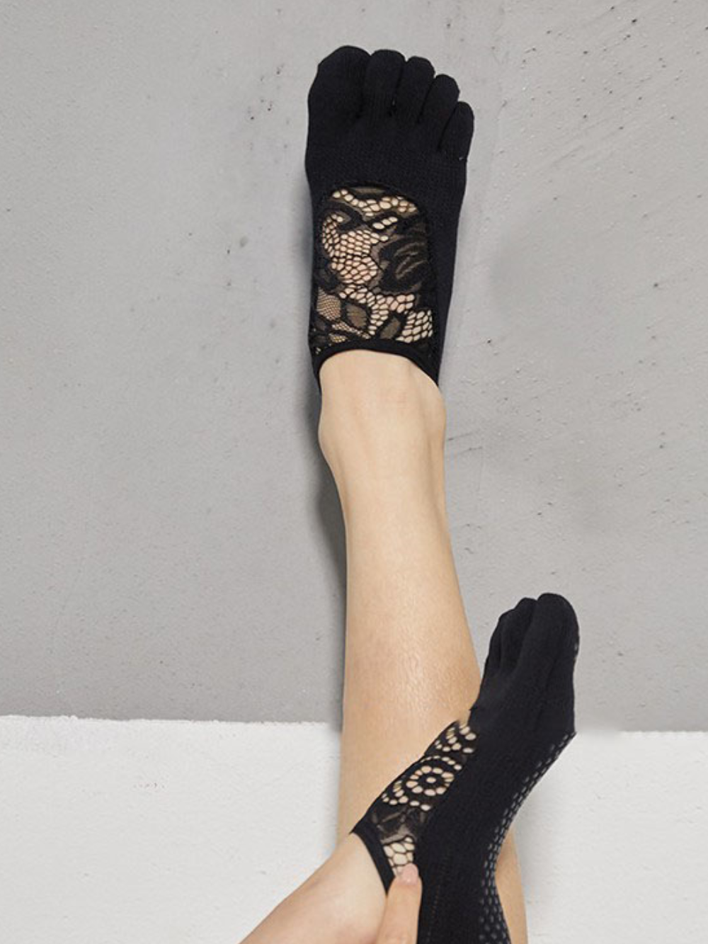 Solvivra LaceFlex Yoga Socks