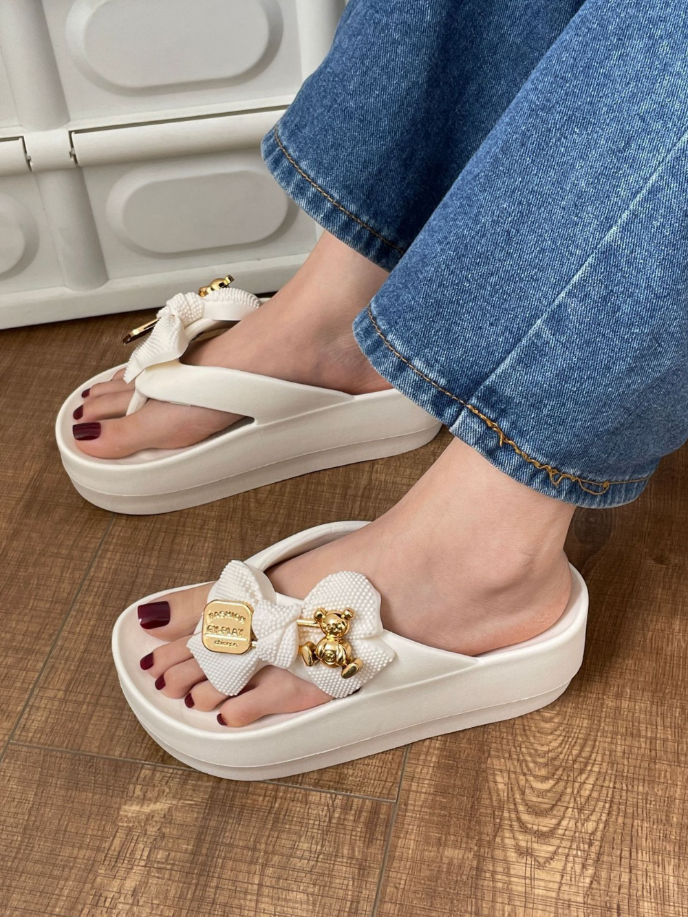 Solvivra Cuddle Wings EVA Platform Slippers