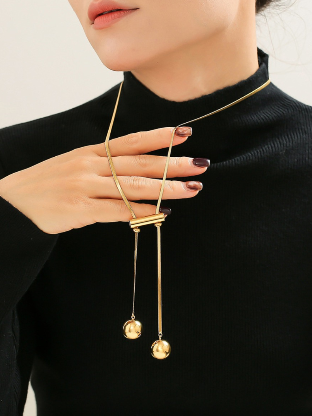 Solvivra Golden Orbit Chain