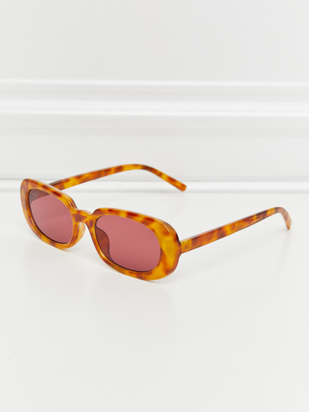 Solvivra Celestial Frame Oval Full Rim Sunglasses