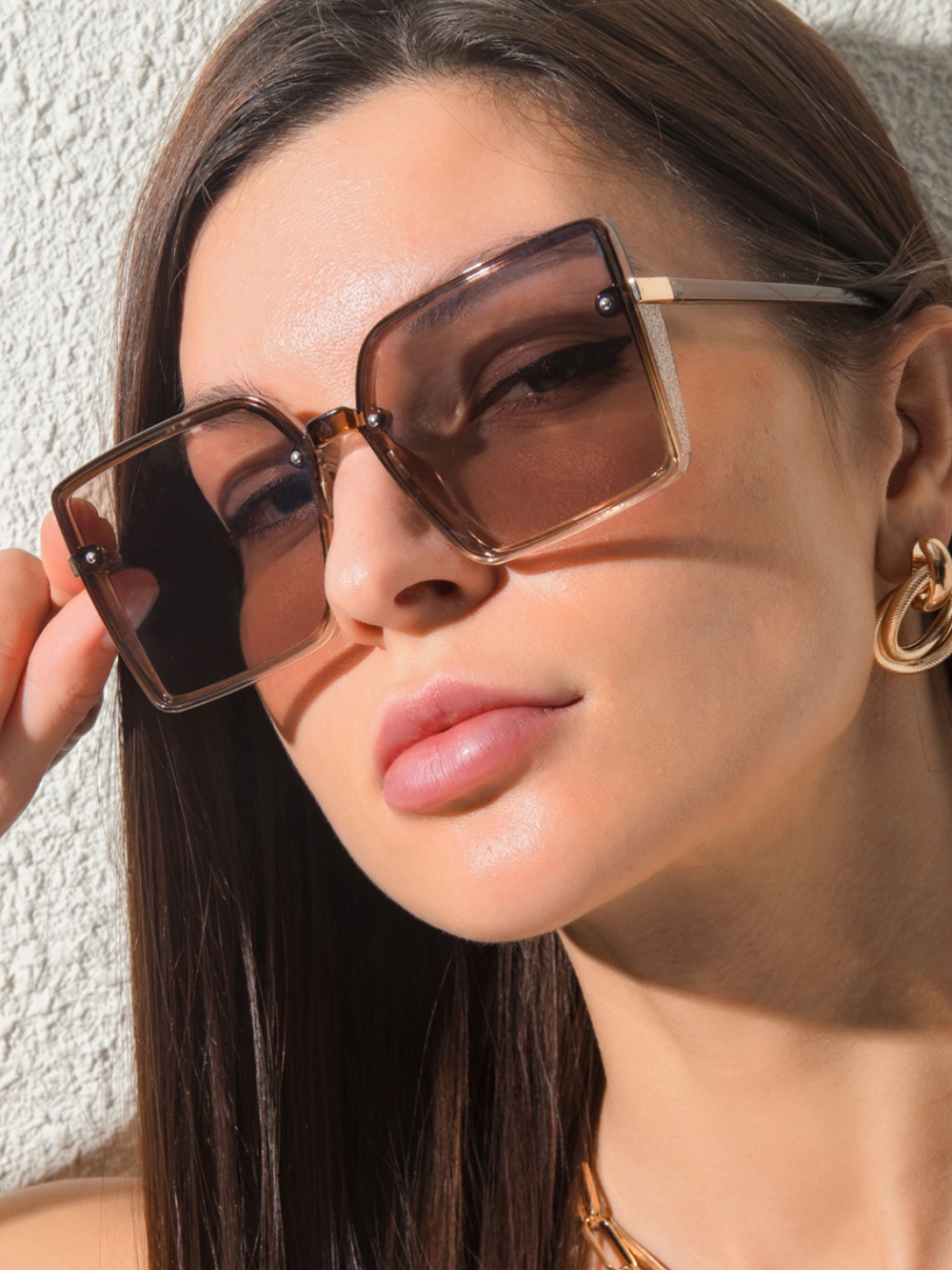 Solvivra Retrograde Chic Square Frame Sunglasses