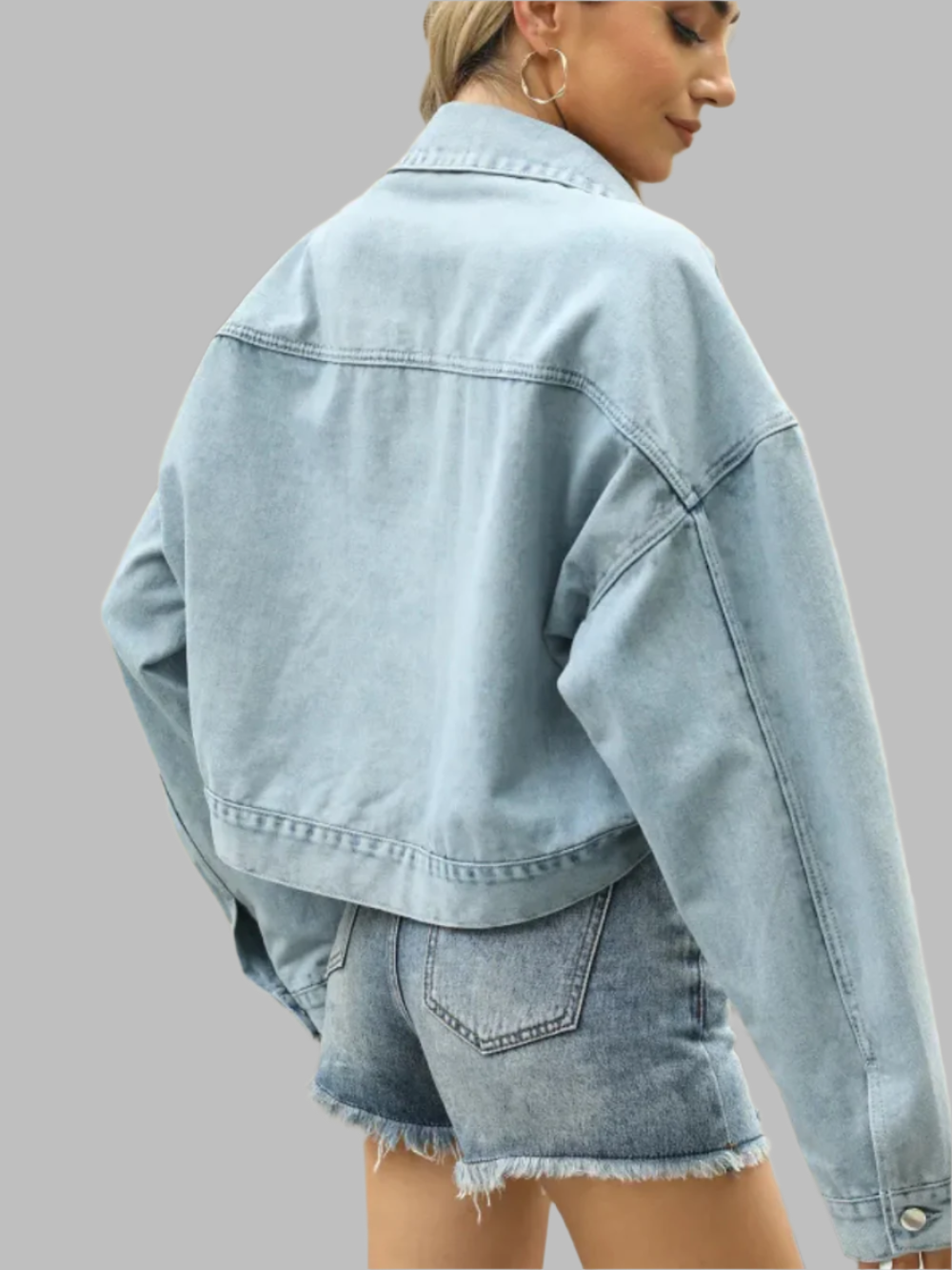 Solvivra Cropped Snazzy Denim Outerwear