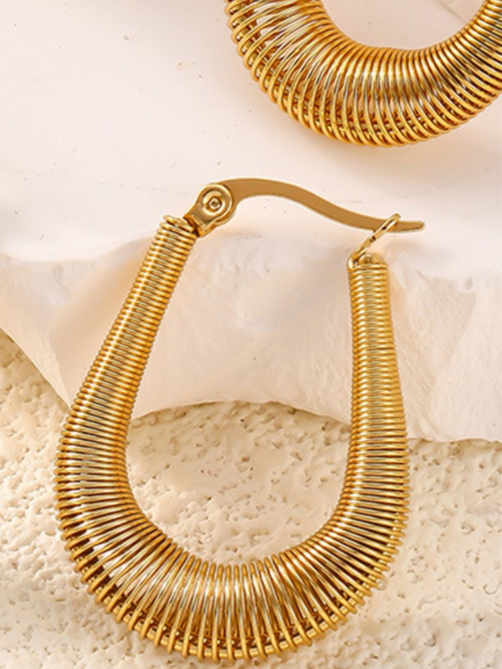 Solvivra U-Couture Earrings