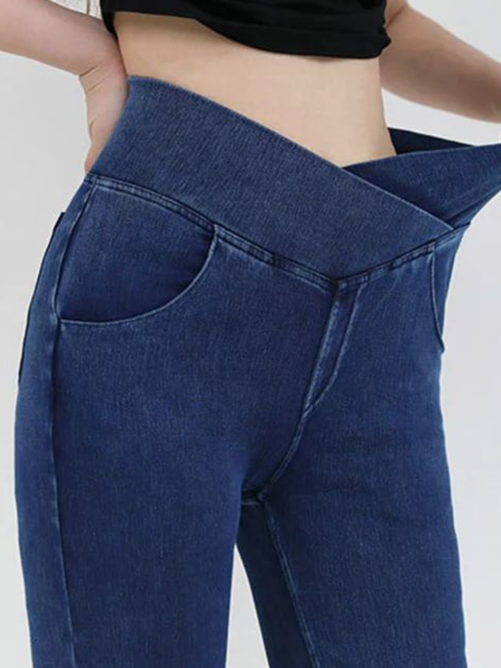 Solvivra Crossover Flared Jeans