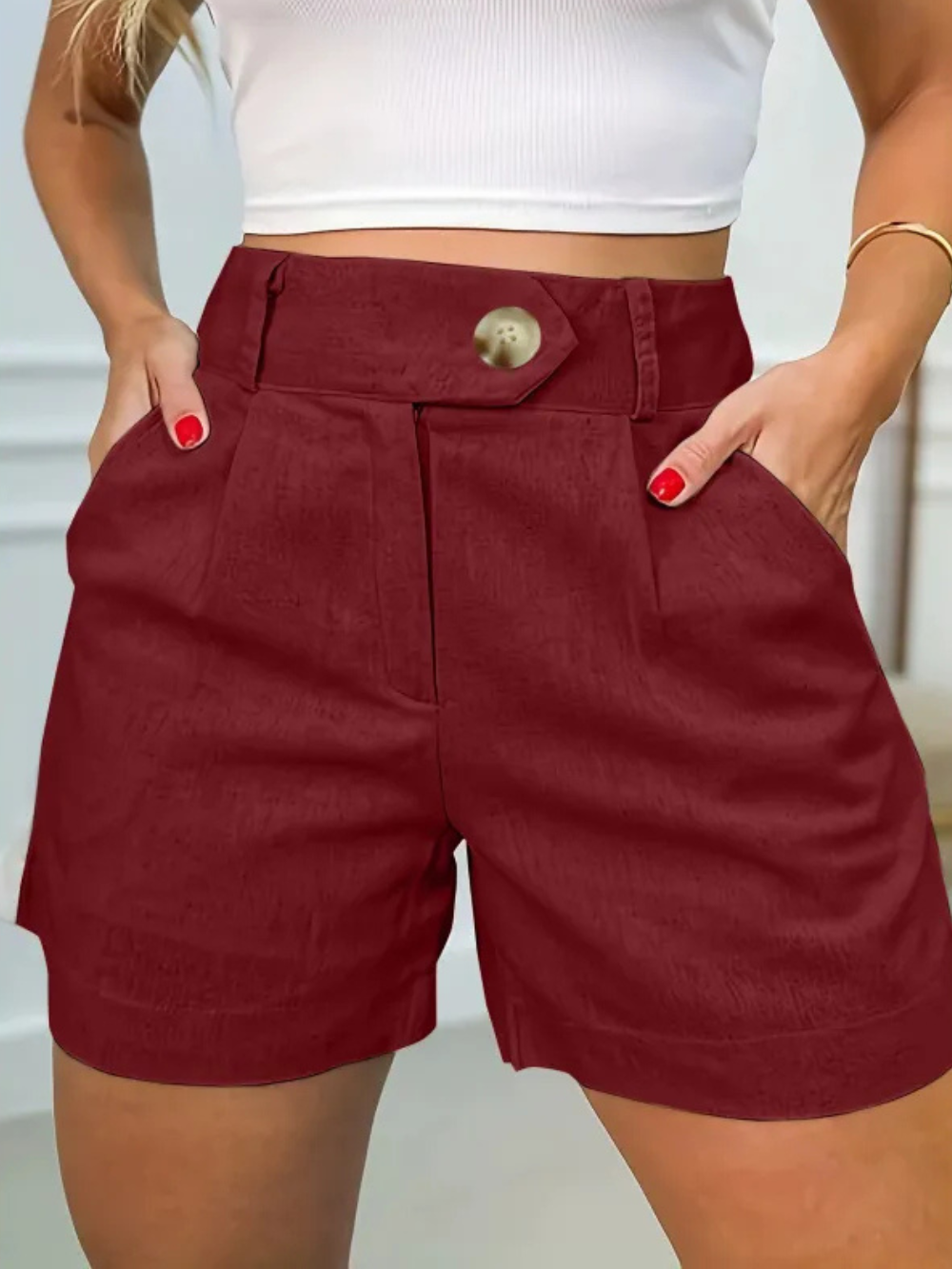 Solvivra Sleek Casual High Waist Short