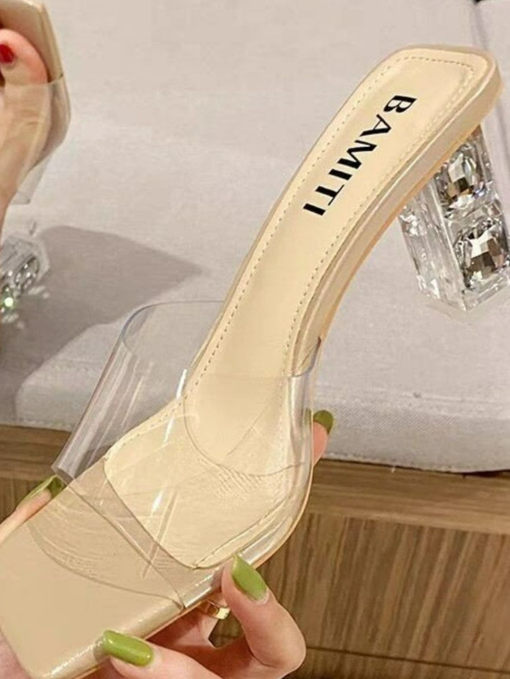 Solvivra Cinderalla Sandals