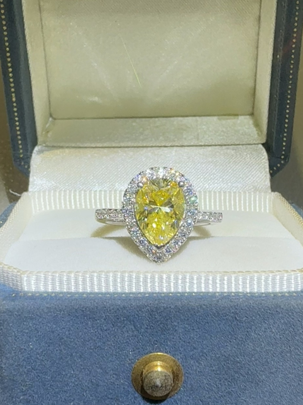Solvivra Citrine Crown Ring