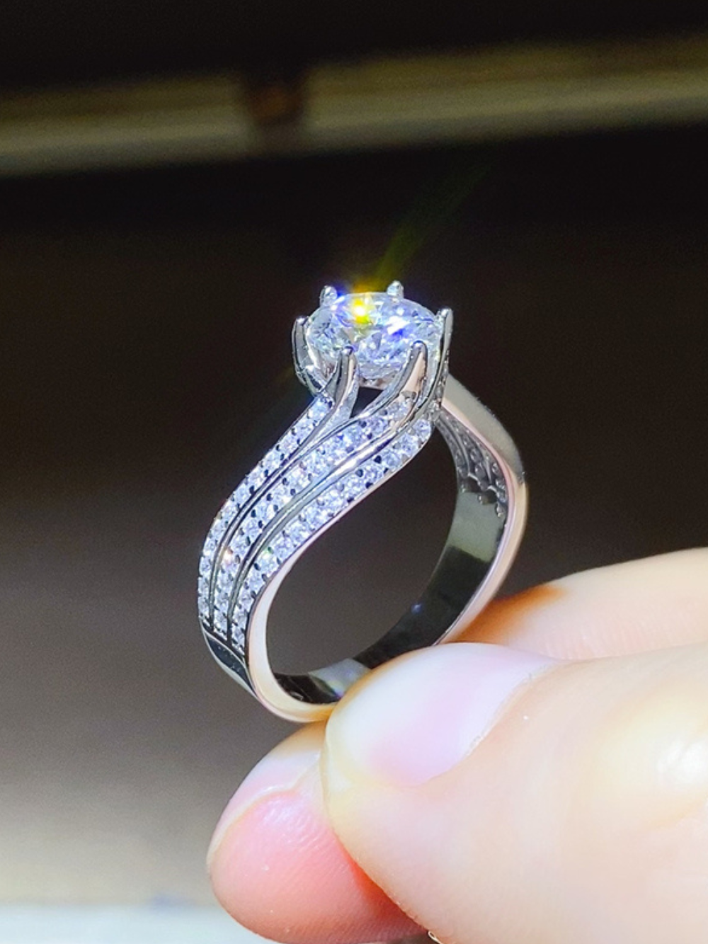 Solvivra Serene Spire Ring