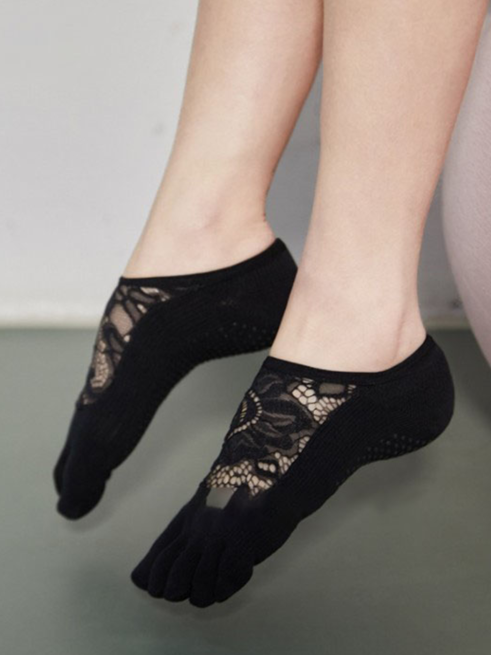 Solvivra LaceFlex Yoga Socks