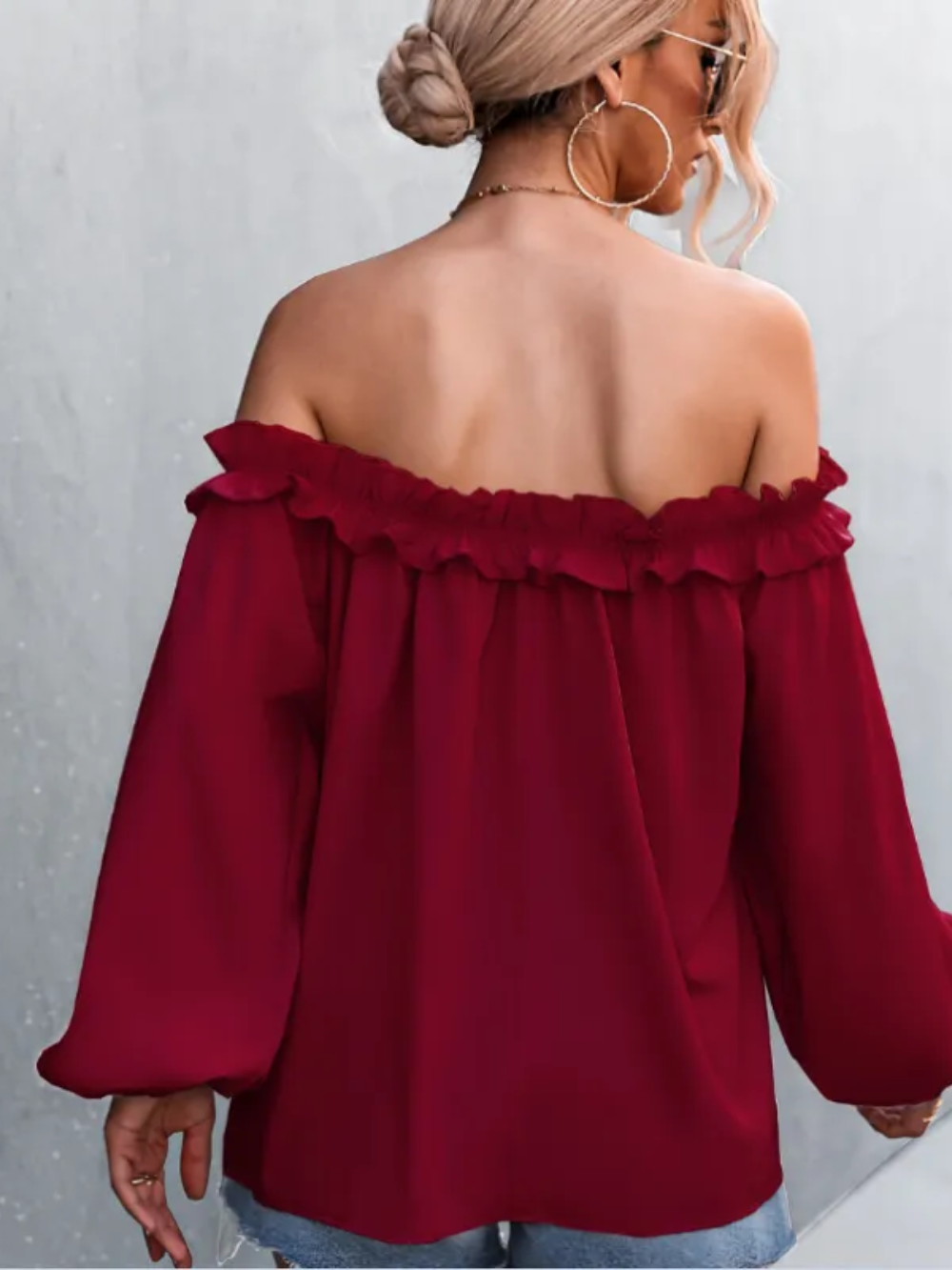 Solvivra Lay Bare Lantern Sleeve Top