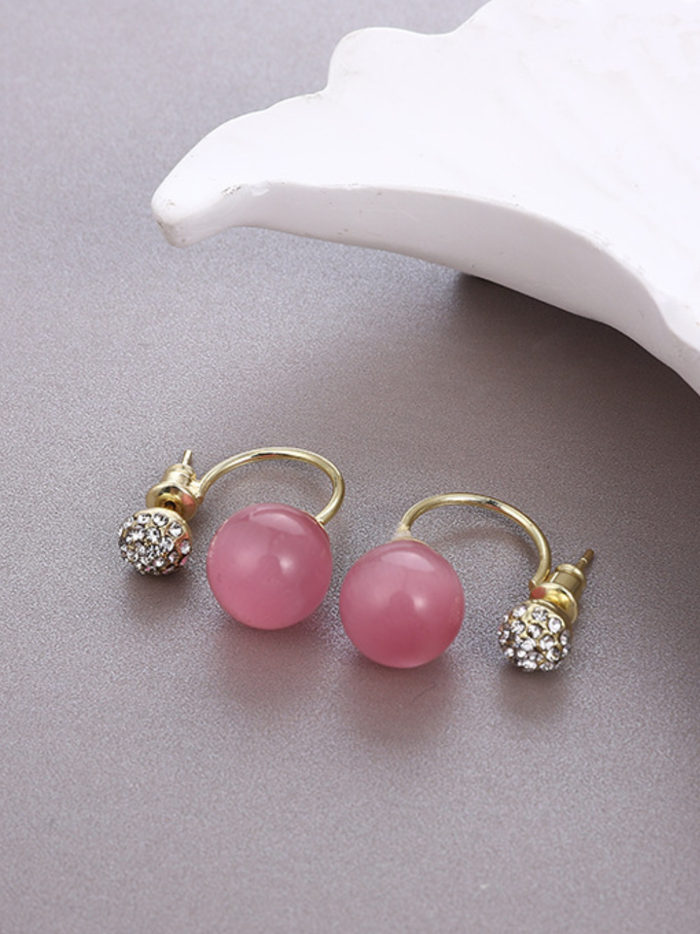 Solvivra Sakura Glow Bead Earring