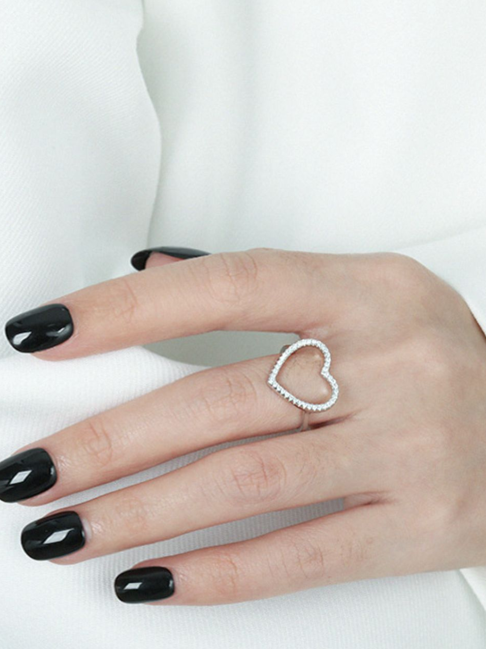 Solvivra Heart Halo Zircon Ring