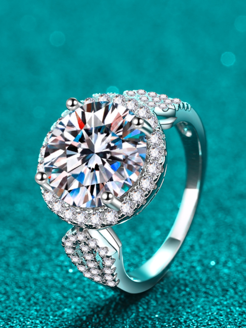 Solvivra Radiant Regalia Ring