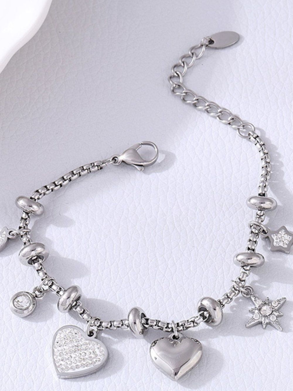 Solvivra Heart Charm Bracelet
