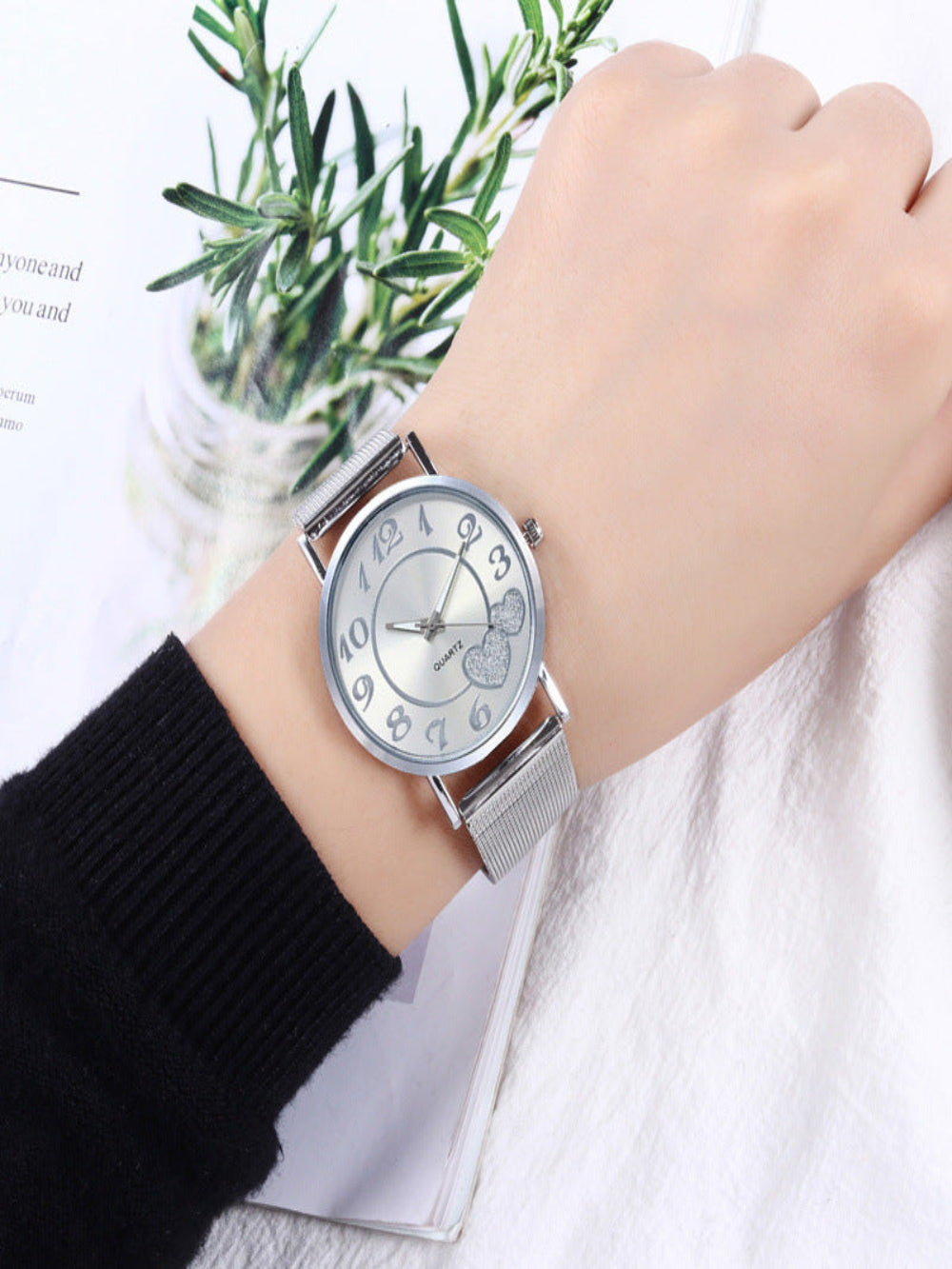 Solvivra Mesh of Love Ladies Watch