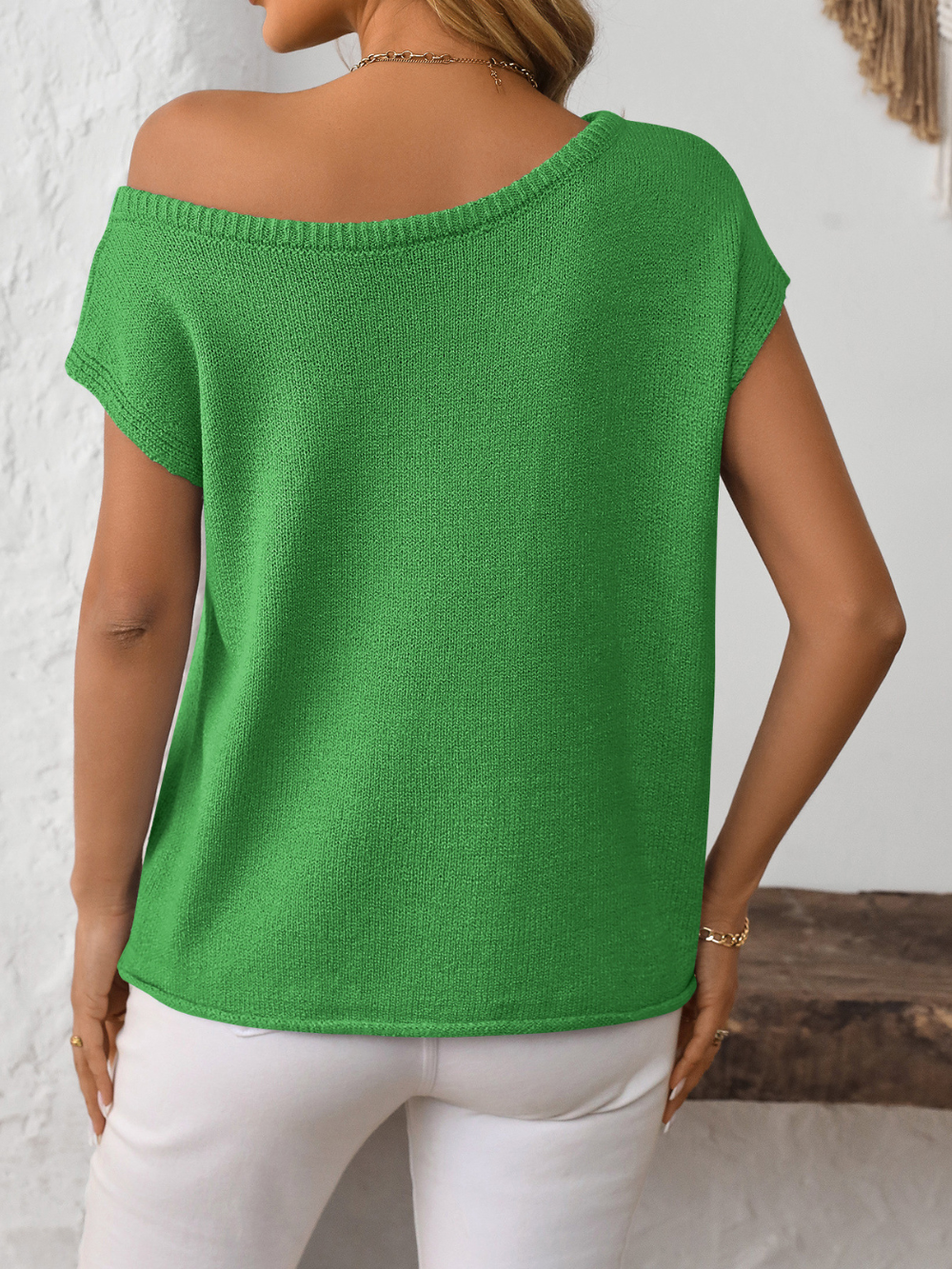 Solvivra Sundaze One Side Off-Shoulder Knit Top