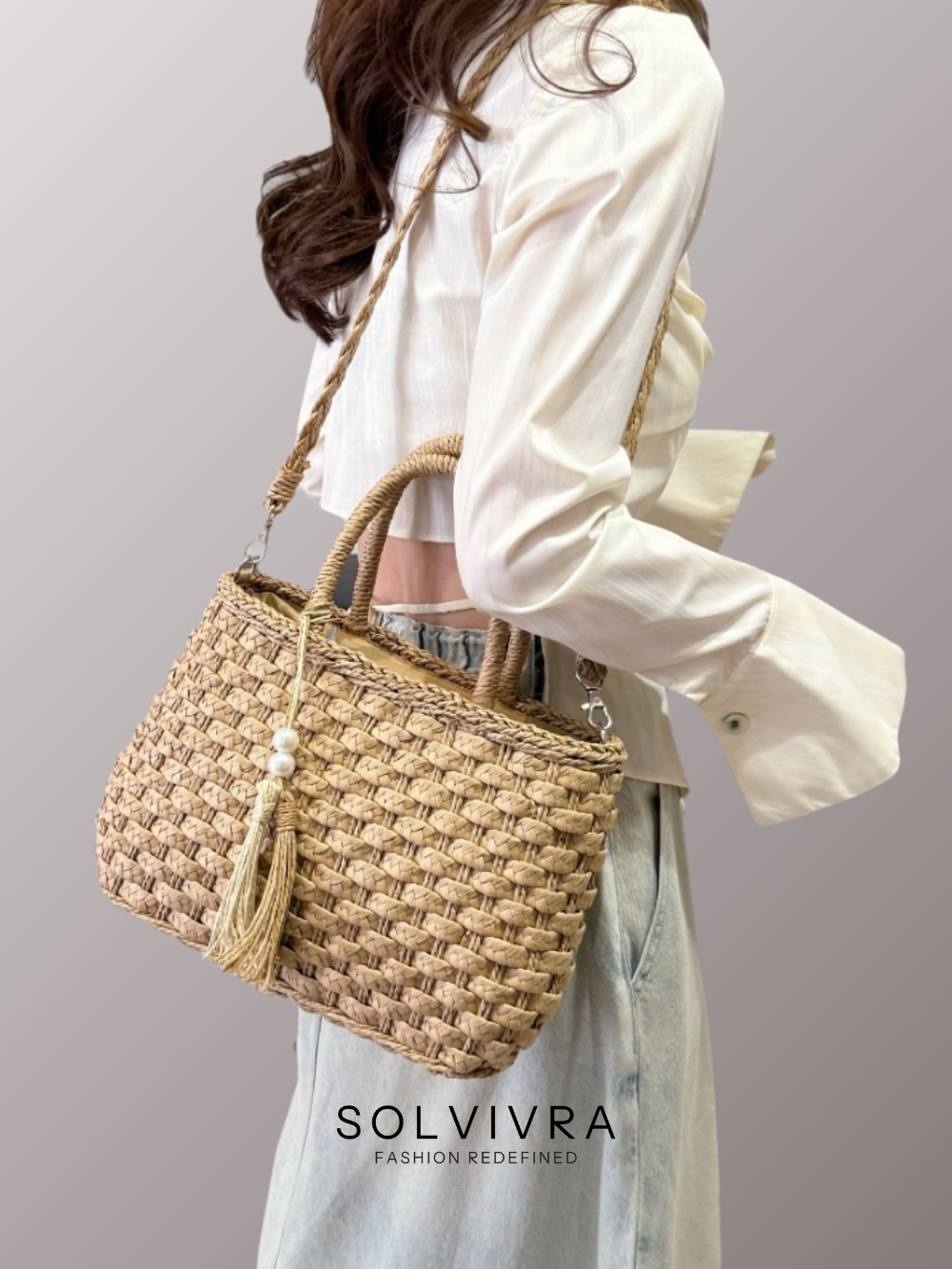 Solvivra Raffia Knot Shoulder Bag