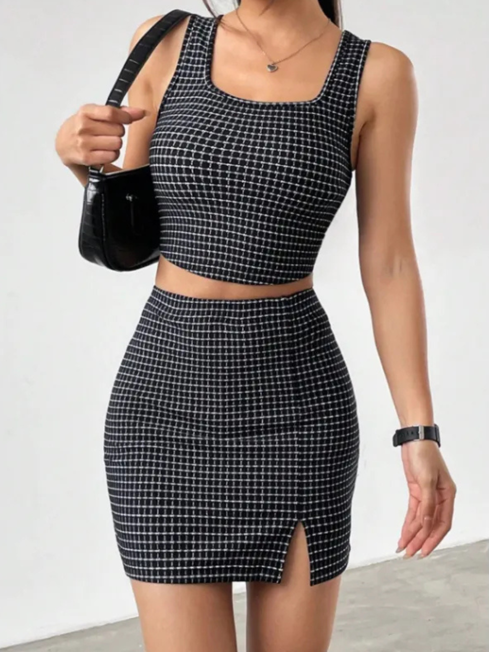 Solvivra Plaid Chic Ensemble