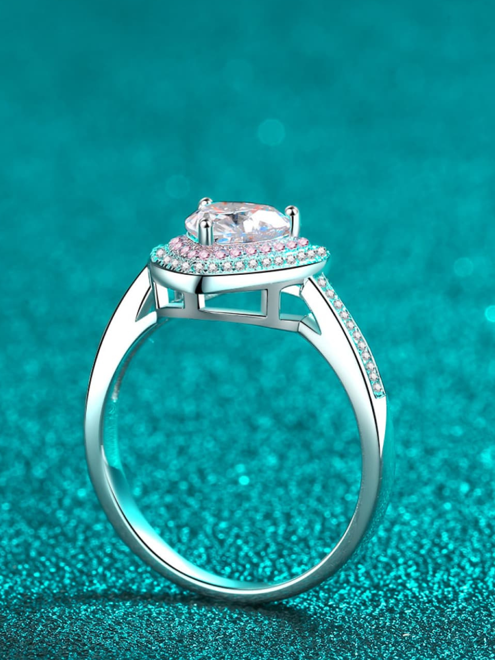 Solvivra Heart Blush Moissanite Ring