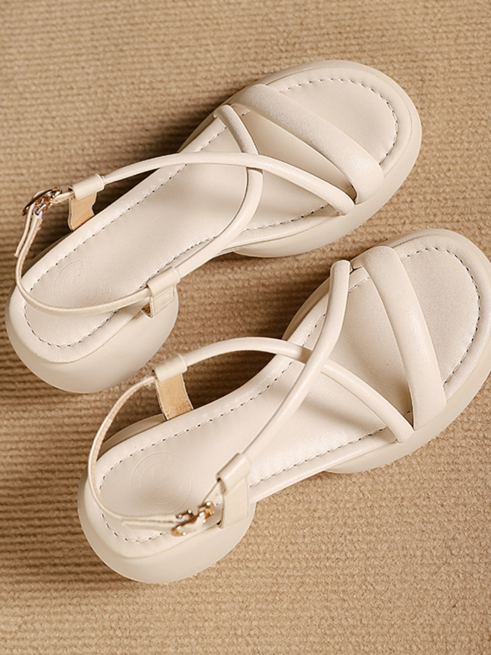 Solvivra Livia Weave Heels