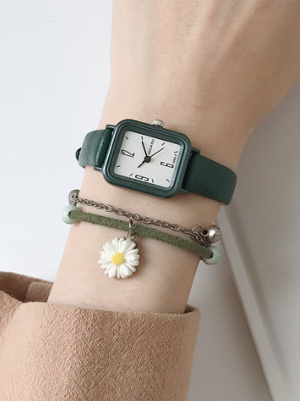 Solvivra Sleekline Ladies Watch