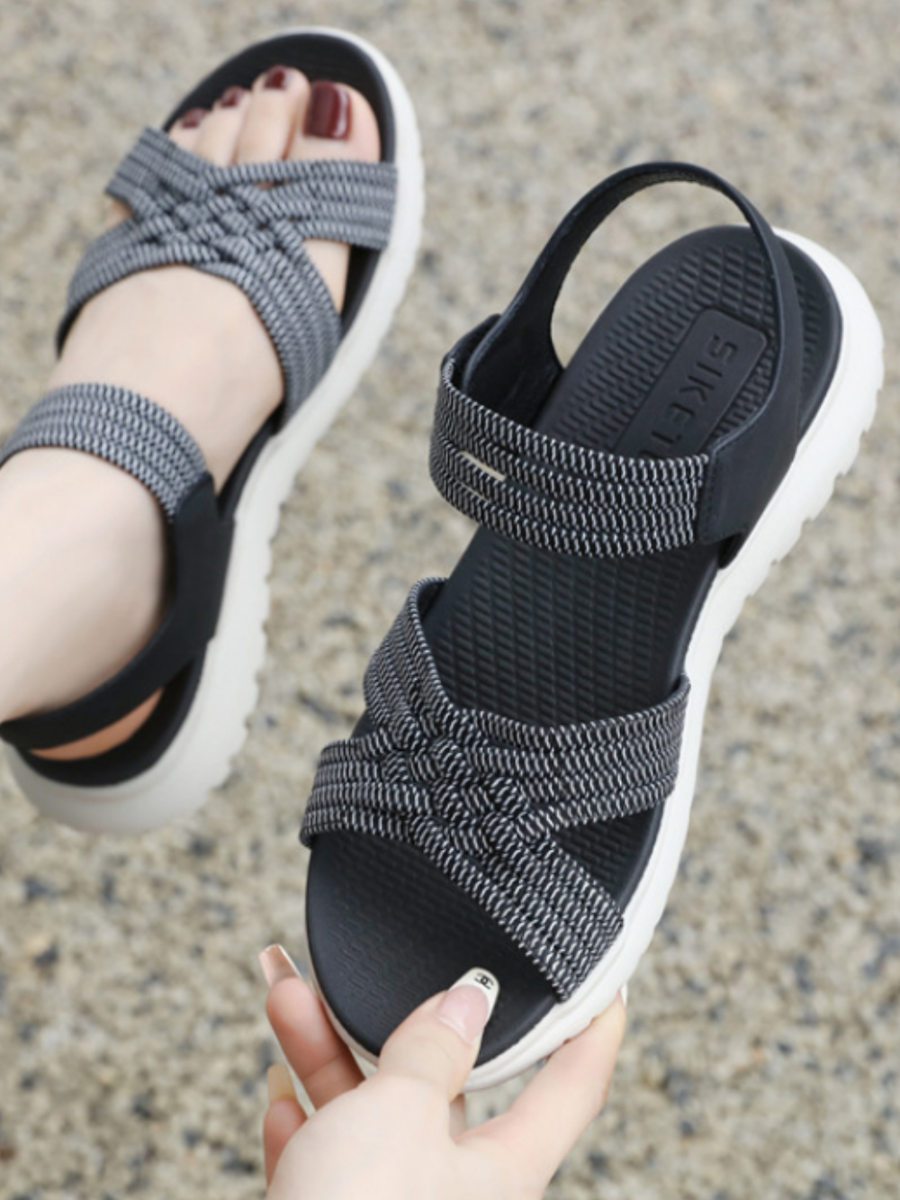 Solvivra Flex Stride Plus Velcro Sandals