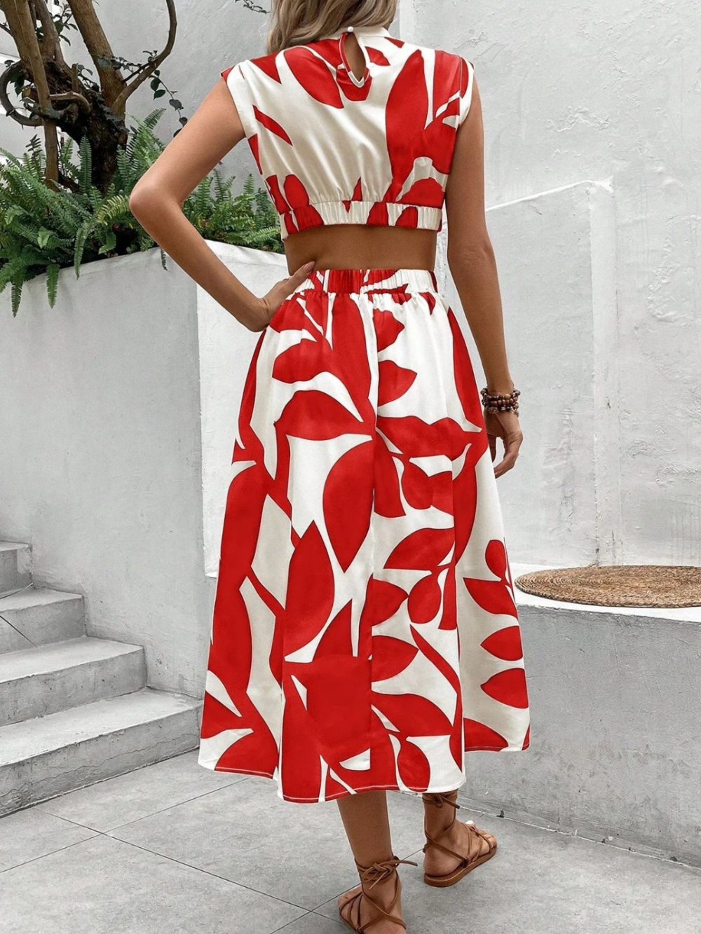 Solvivra Side Muse Cutout Midi Dress