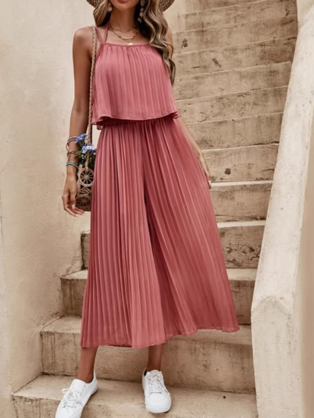 Solvivra Pleats & Poise