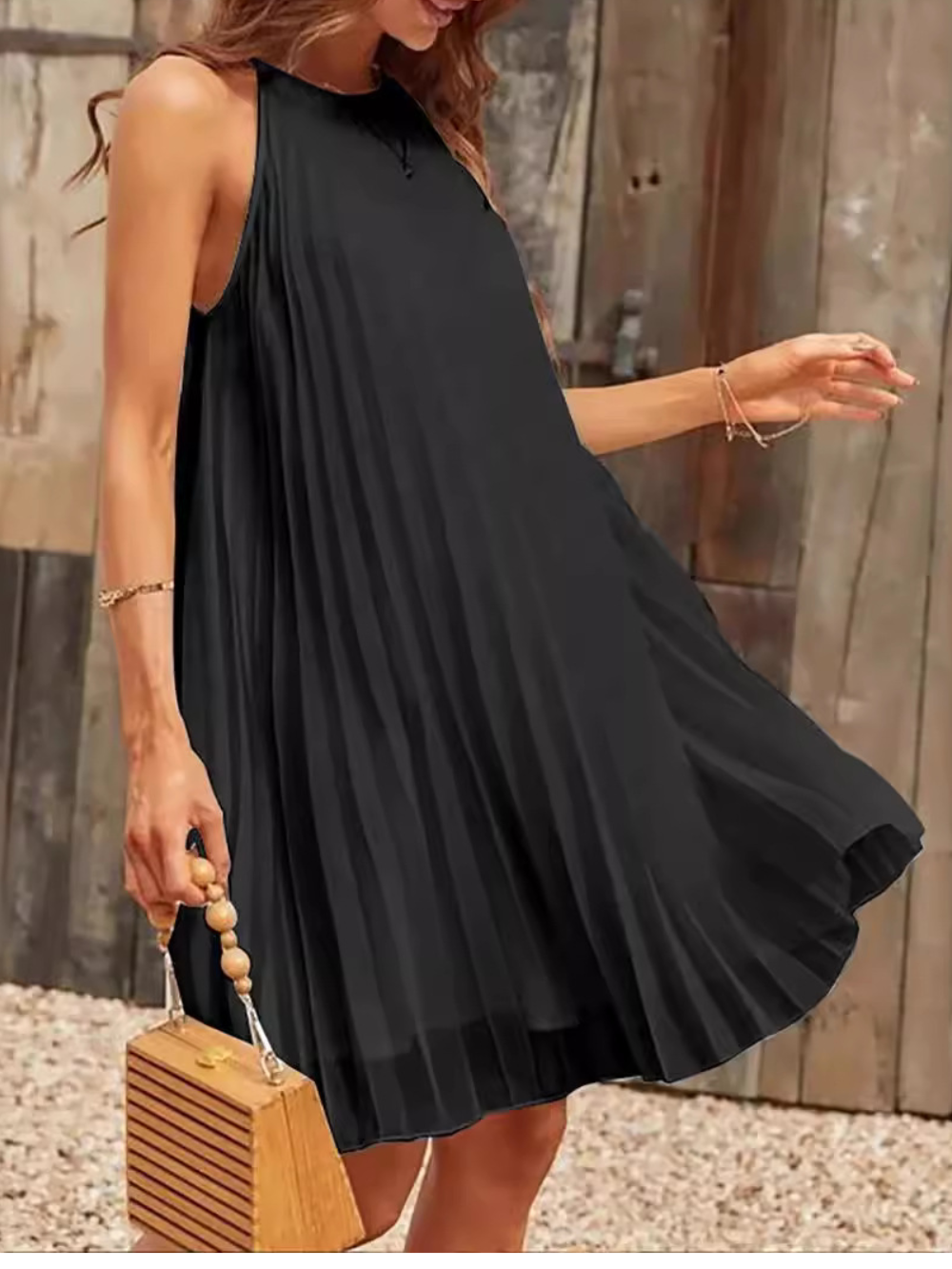 Solvivra Modern Muse Pleated Midi