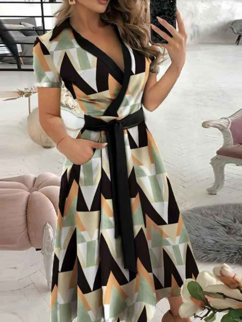 Solvivra Chic Geometric Belted Dress