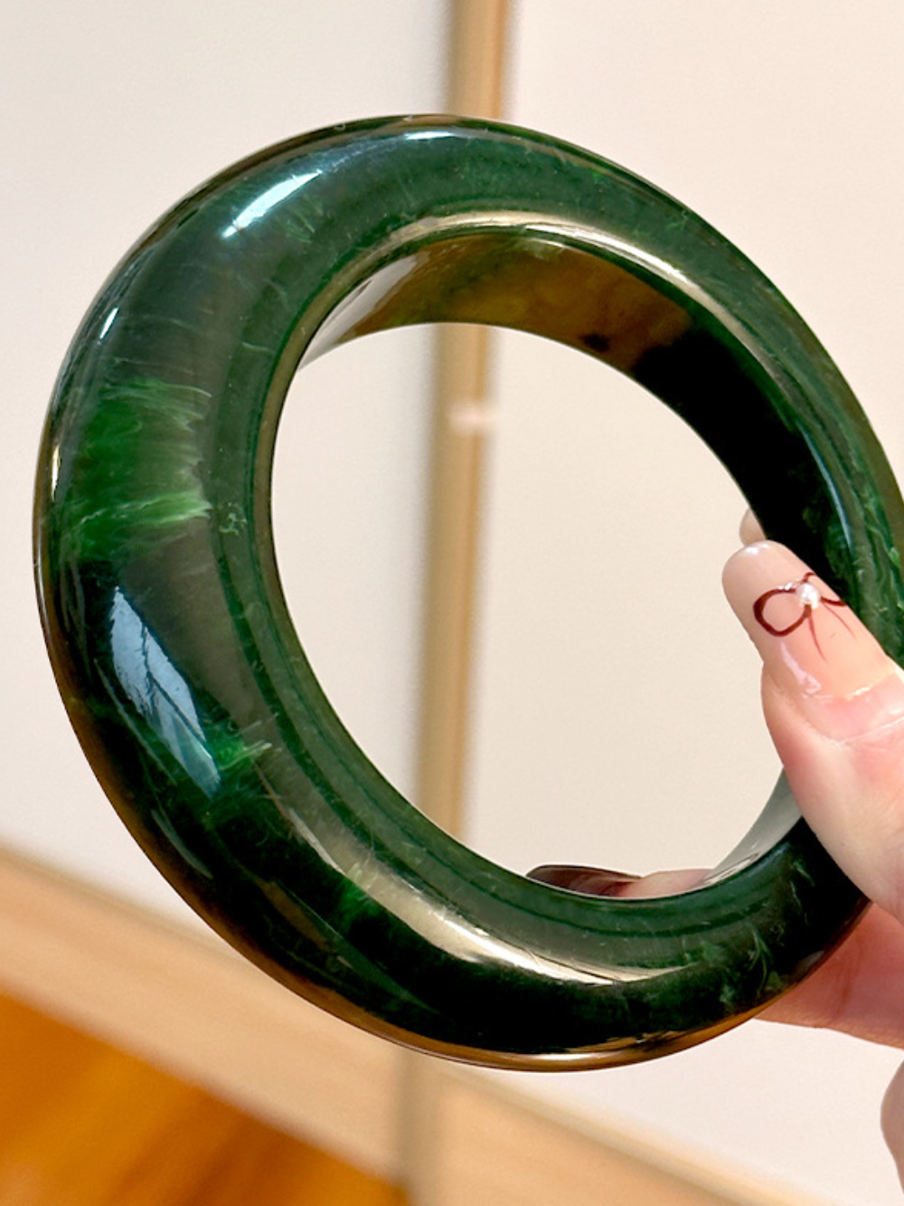 Solvivra Round Resin Geometric Bracelet