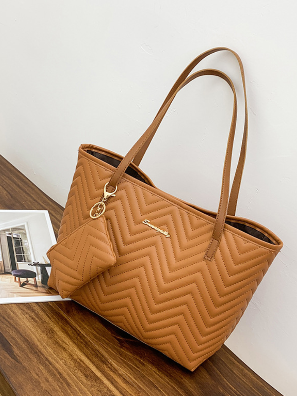 Solvivra Diamond Stitch Tote