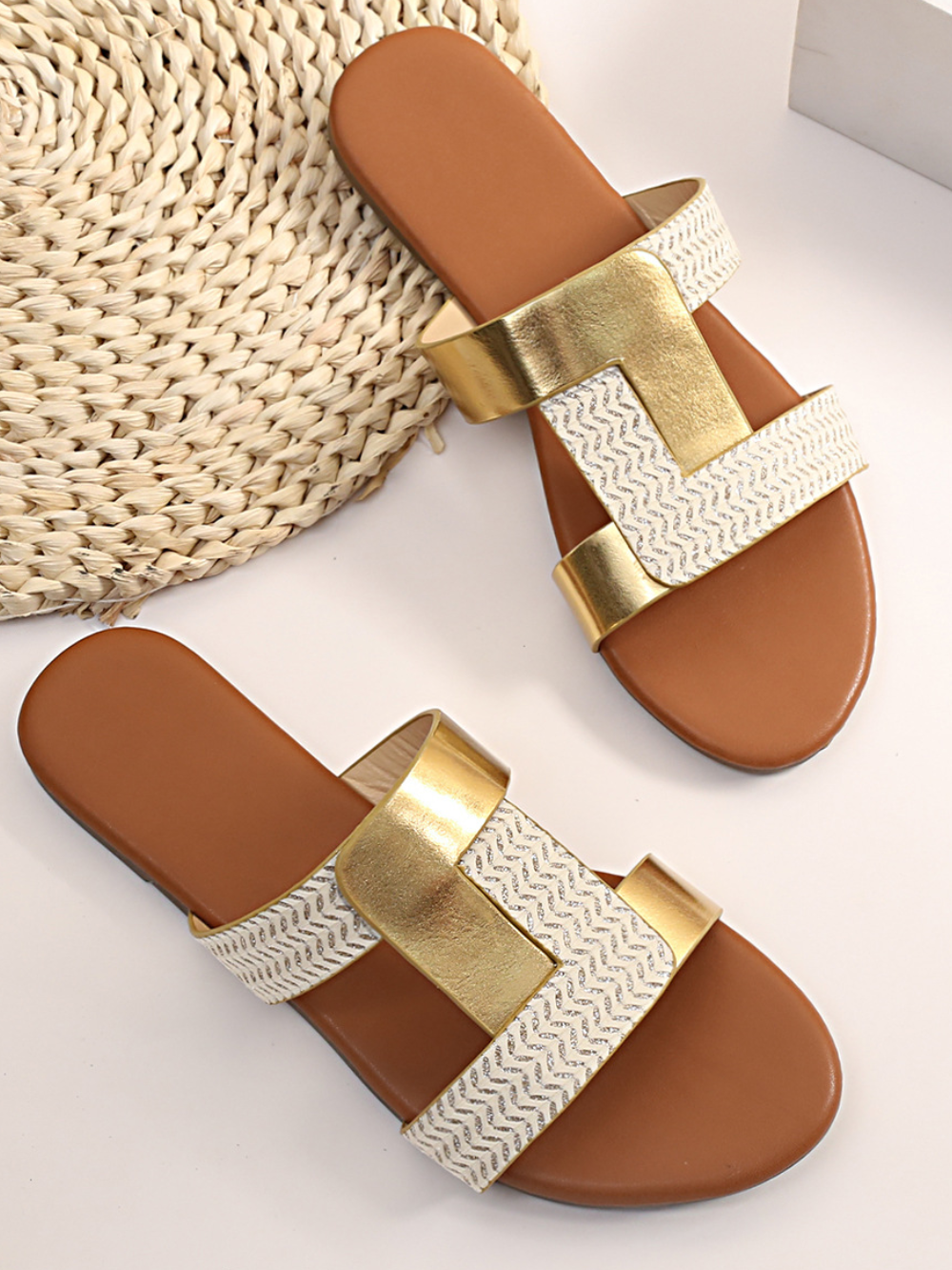 Solvivra Golden Knots Sandals