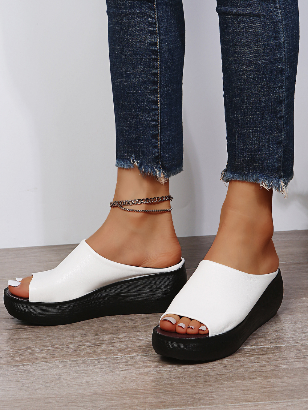 Solvivra Peep Toe Wedge Sandal