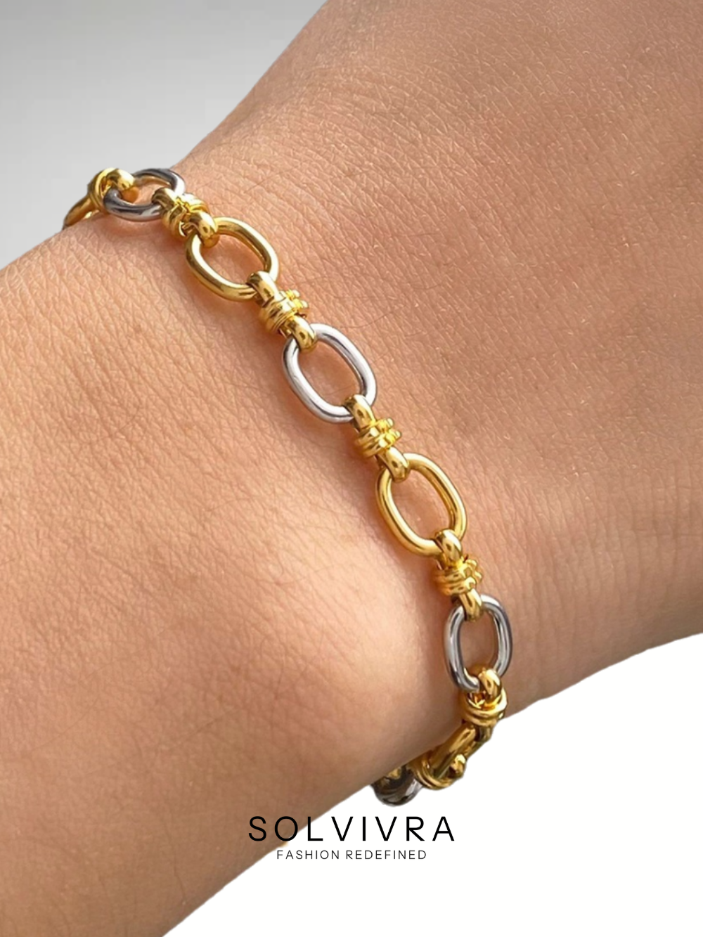 Solvivra Dual Glow Chain Bracelet and Necklace Set