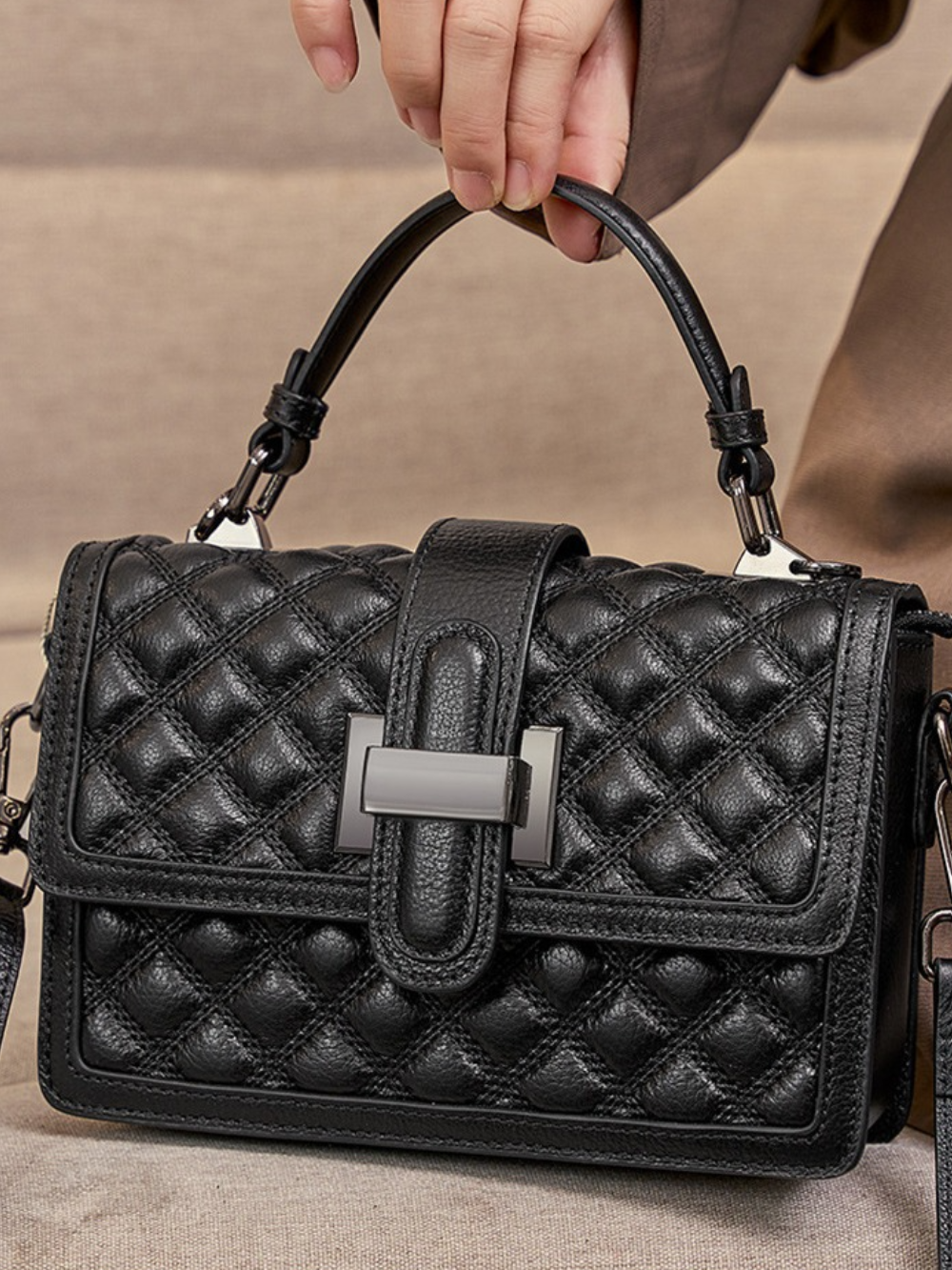 Solvivra Diamond Plaid Crossbody Bag
