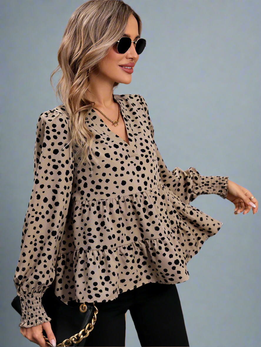 Solvivra Stufen Traum Notched Blouse