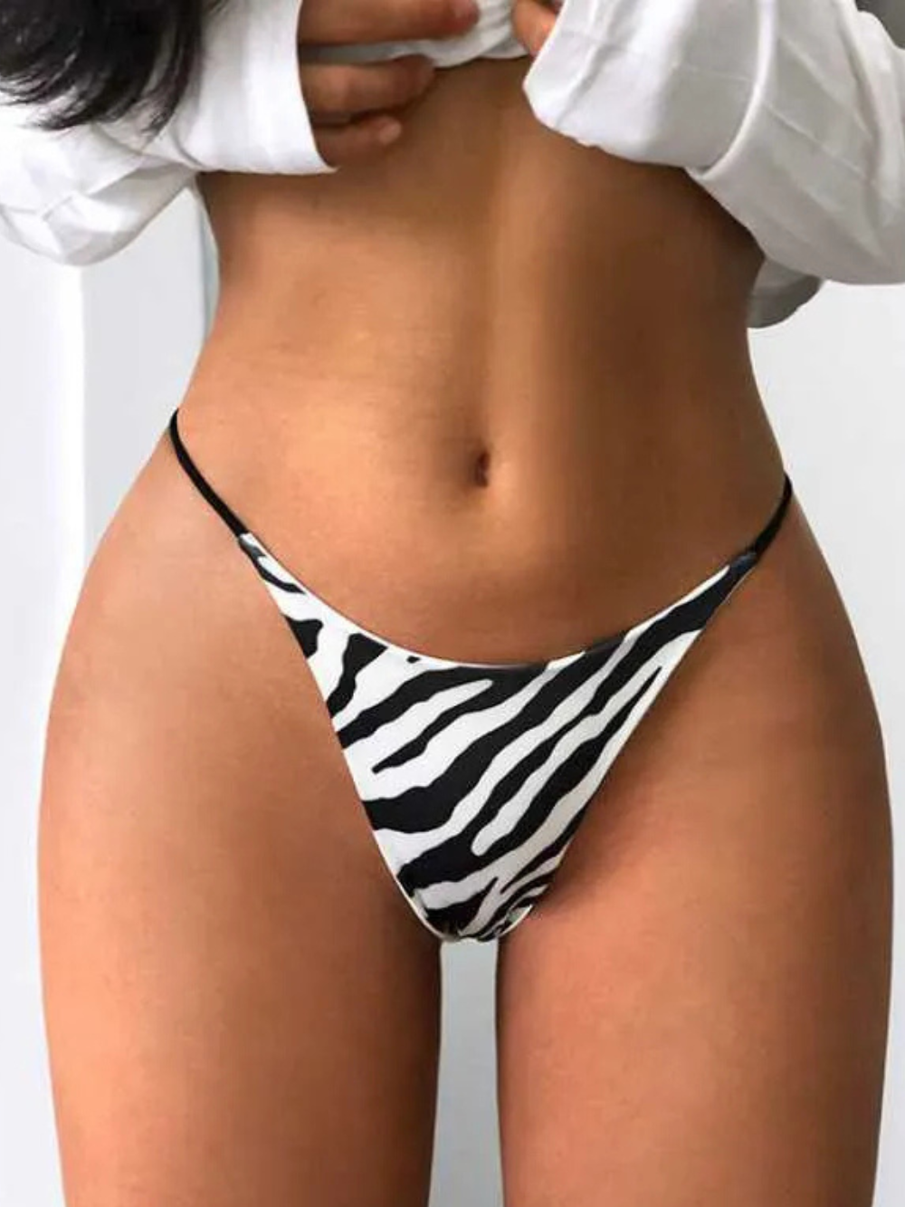 Solvivra Print Tease Thong