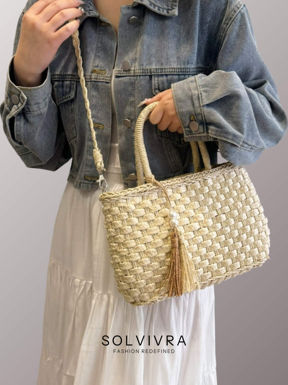 Solvivra Raffia Knot Shoulder Bag