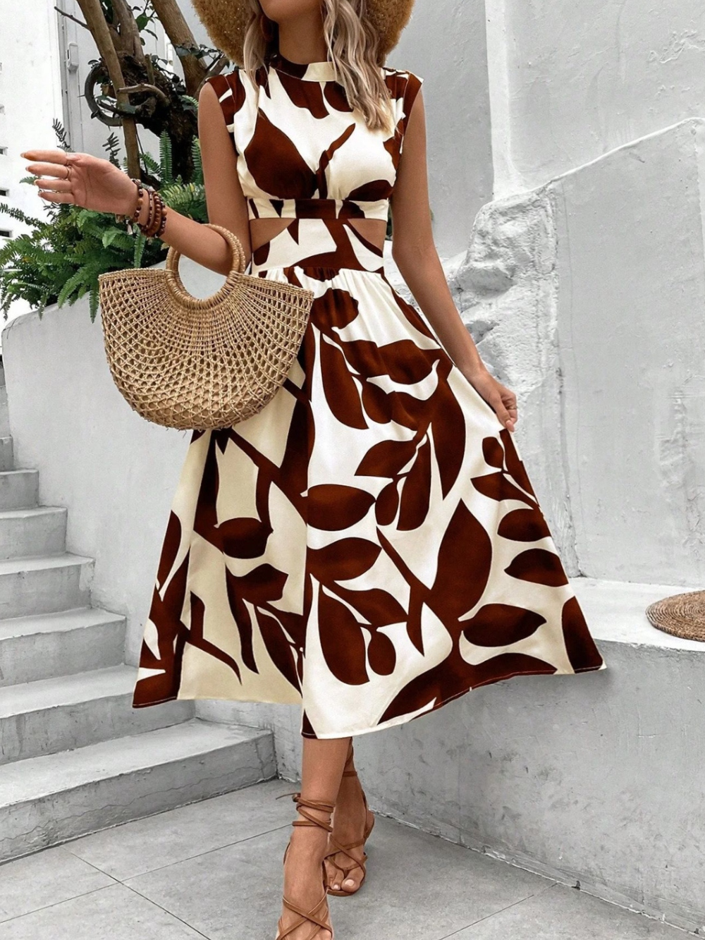 Solvivra Side Muse Cutout Midi Dress