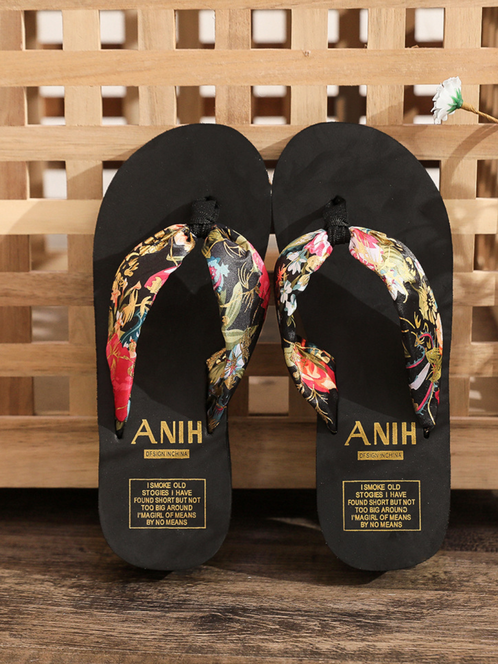 Solvivra Lift Step EVA Flip-Flops